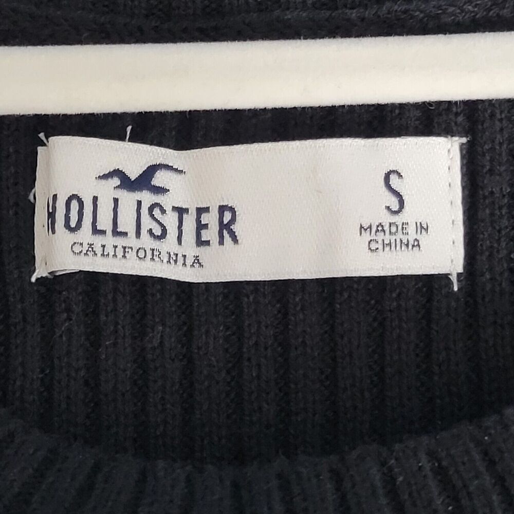 Hollister Women's black And White Ribbed Fitted Sweater Size Small - Picture 6 of 7